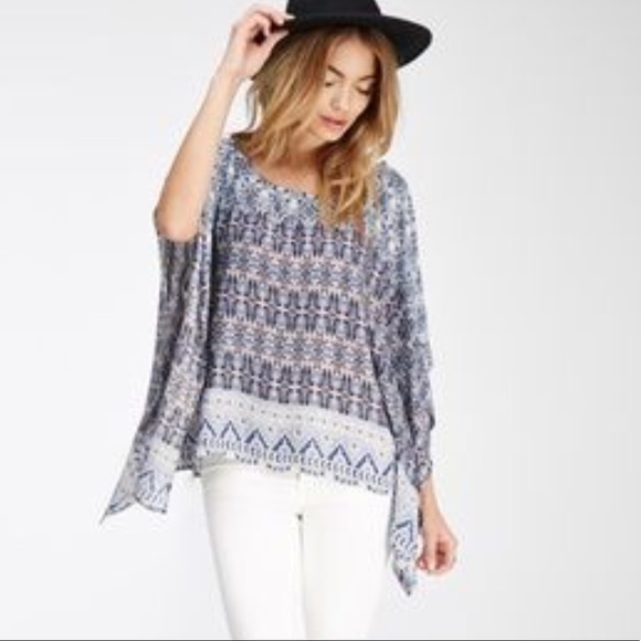 NWOT boho paisley poncho style knit blouse - Picture 8 of 8